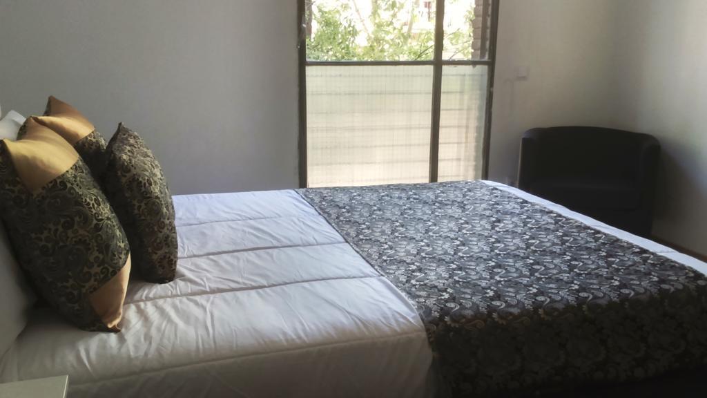 Brustar Sagrada Familia Hotel Barcelona Room photo