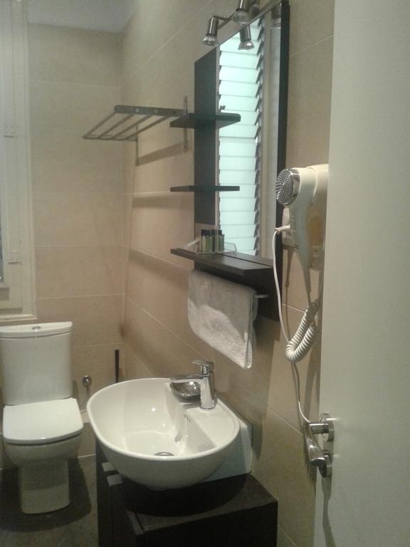 Brustar Sagrada Familia Hotel Barcelona Room photo