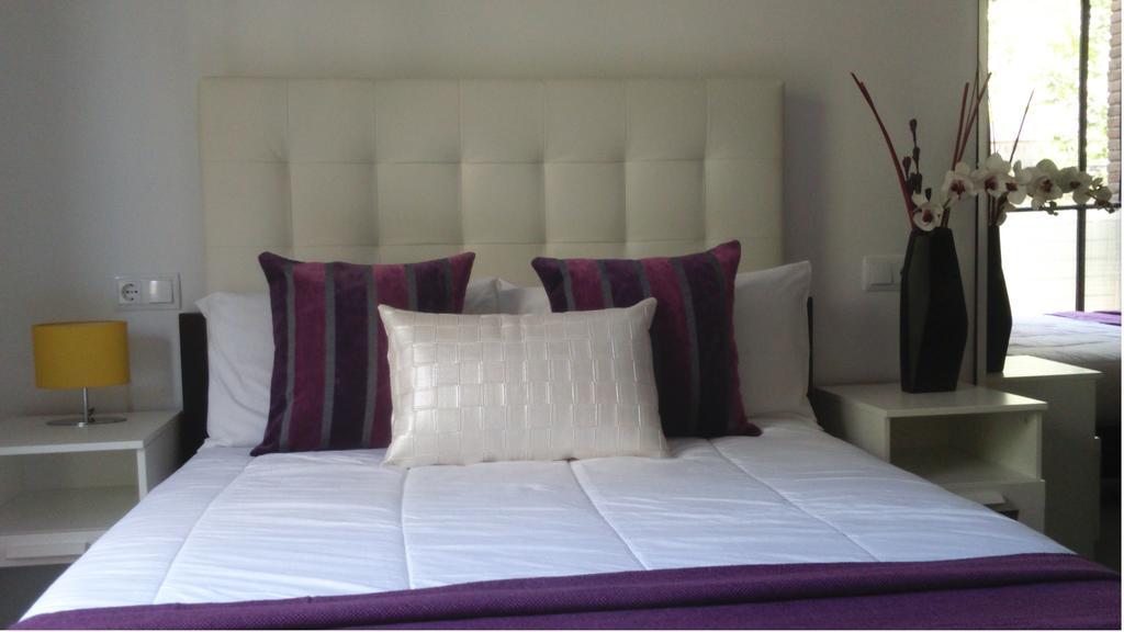Brustar Sagrada Familia Hotel Barcelona Room photo