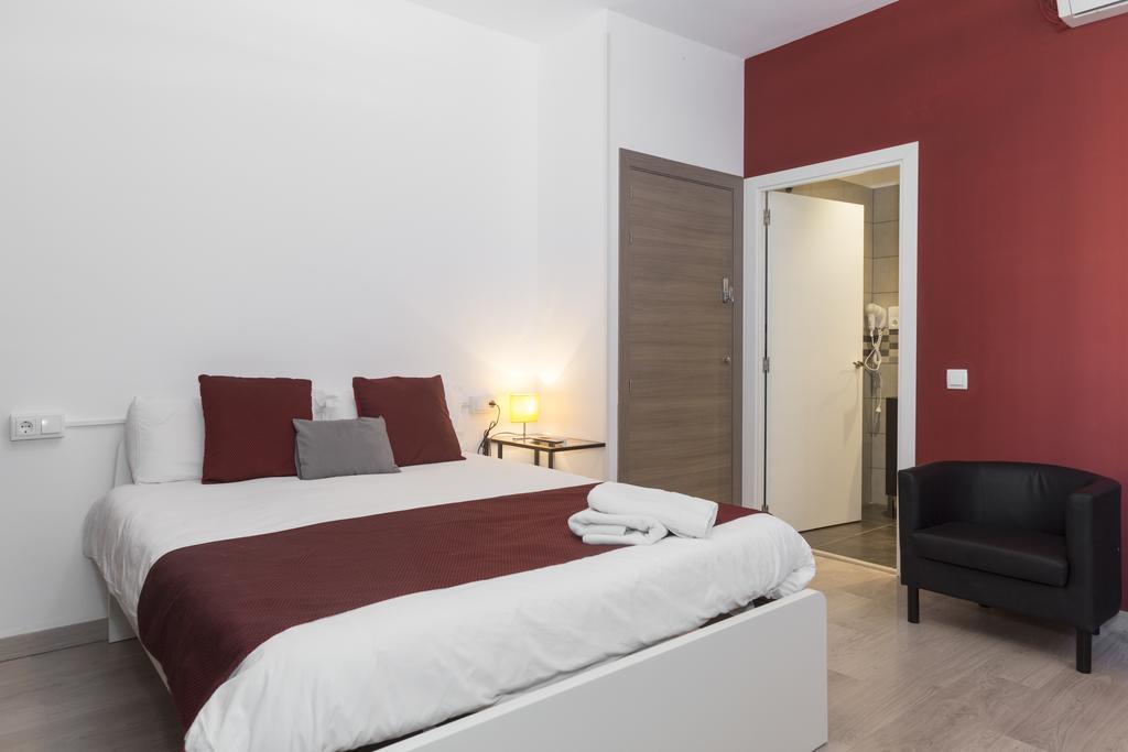 Brustar Sagrada Familia Hotel Barcelona Exterior photo